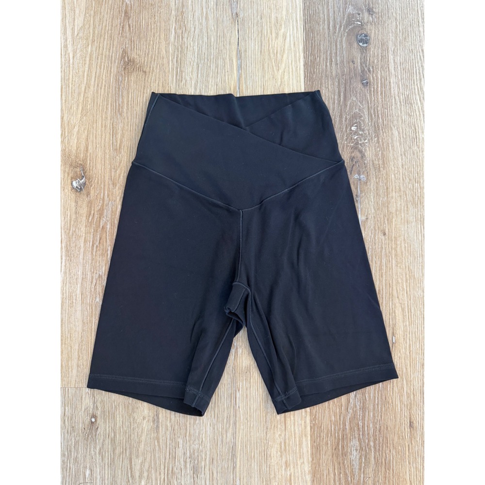OFFLINE by Aerie Bike Shorts Womens Small Black Crossover High Rise Real Me 7"